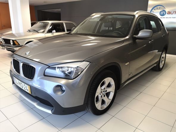 O pequeno grande carro para a família de grande sucesso da BMW. Vendido em 2021
