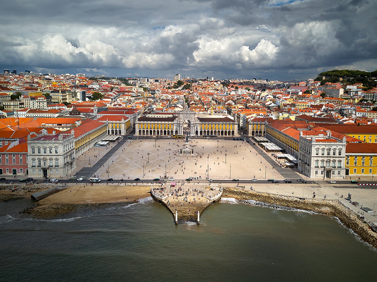 Lieux à visiter et choses à faire à Rossio (Lisboa) - Praça do Comércio (Place du Commerce)