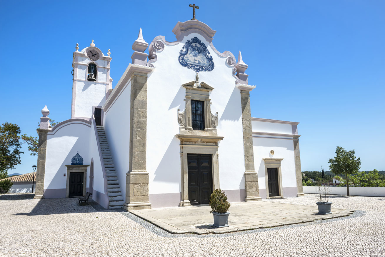 O que visitar e fazer em Almancil (Algarve - Portugal) - Igreja Matriz de São Lourenço