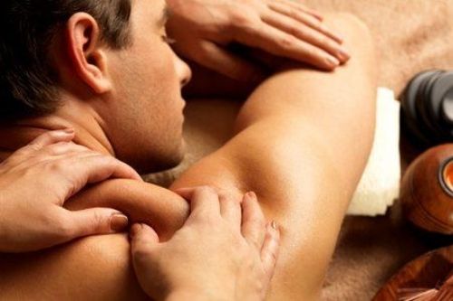 Duration: 60 min. € 90
Duration: 80 min. € 120
This massage is designed to work on the deepest layers of muscle tissue
Its goal is to release chronic tendencies of tension in the body through slow movements and deep pressure