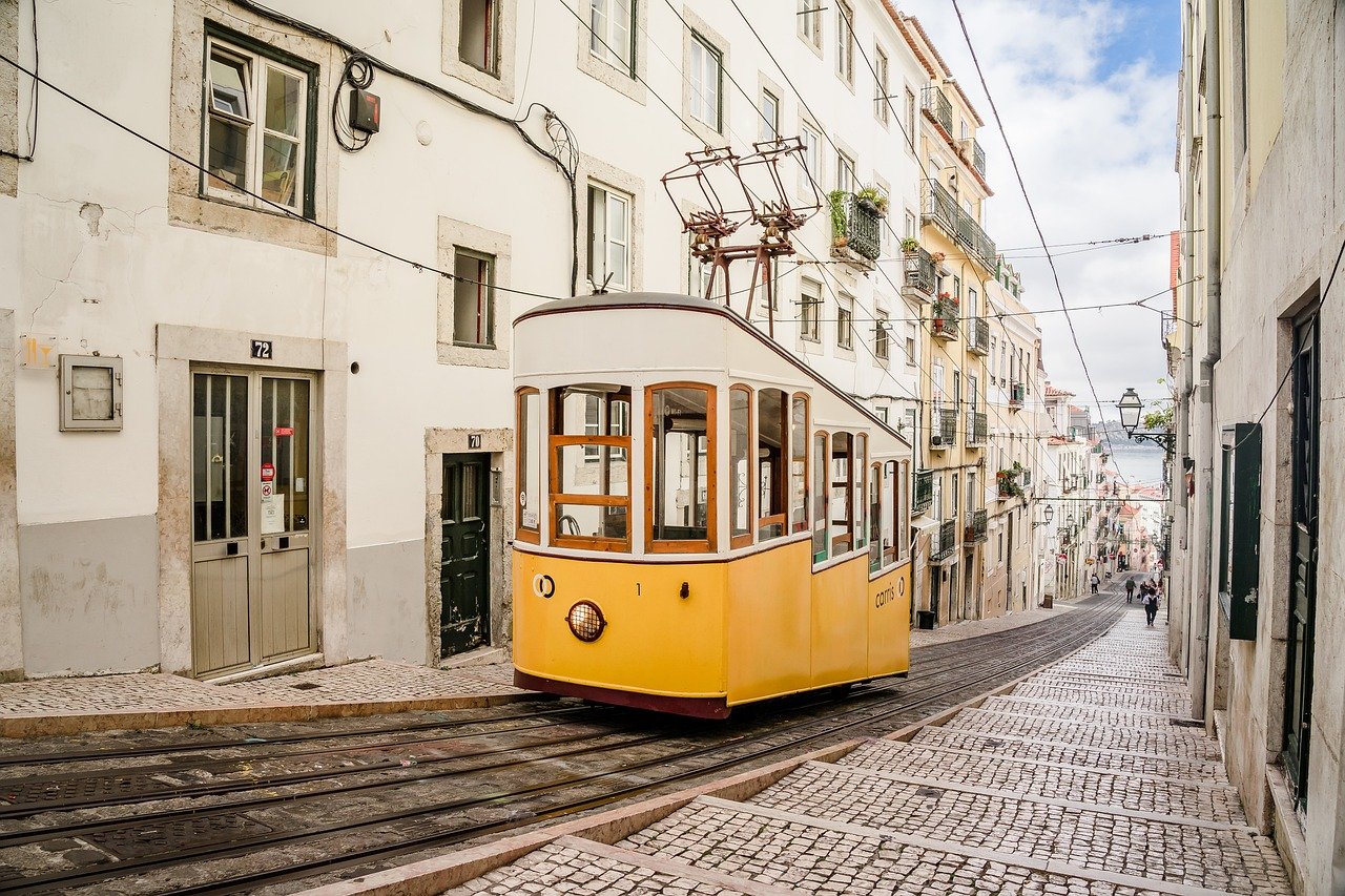 Rua de Lisboa C & C Valverde