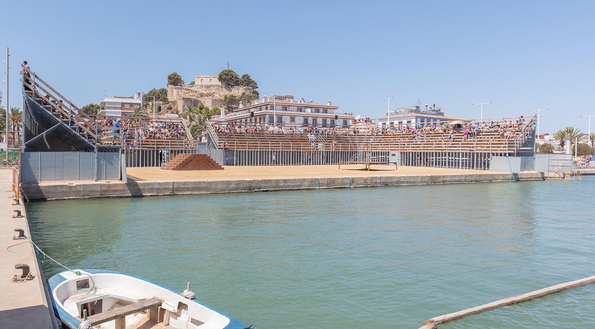 Bous a la mar en Dénia