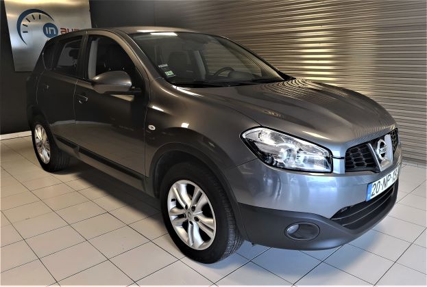 Toda a gente repara neste modelo, este, na versão com um motor mais musculado.Vendido em 2021