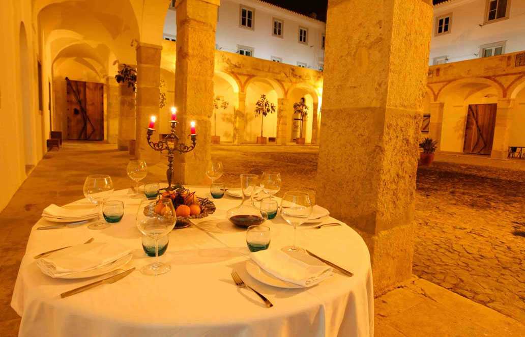 Restaurants, cafés et bars à Lapa / Estrela (Lisbonne - Portugal) : où manger et boire à Lapa / Estrela (Lisboa) - A Travessa