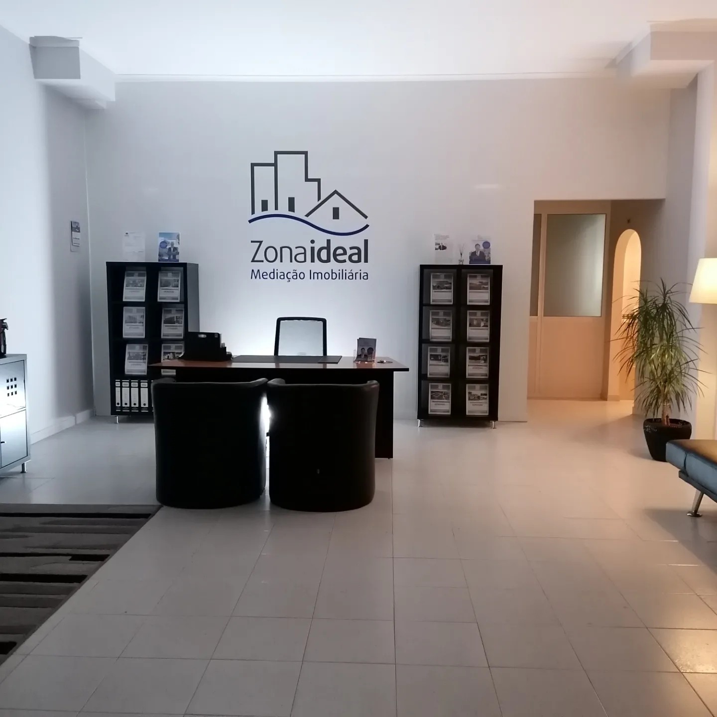 Agência Zona Ideal
