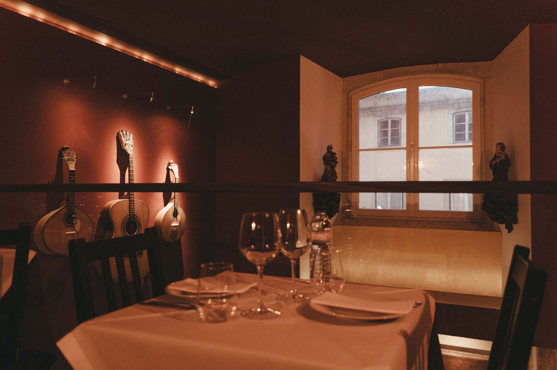 Restaurantes, cafés e bares em Alfama (Lisboa – Portugal): onde comer e beber em Alfama - Mesa de Frades