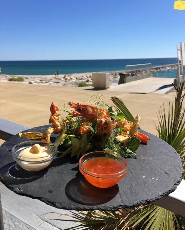 Restaurants, cafés and bars in Costa da Caparica (Setúbal - Portugal): where to eat and drink in Costa da Caparica - Sentido do Mar