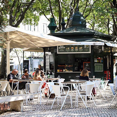 O que visitar e fazer na Avenida da Liberdade (Lisboa) - Quiosques Cafés