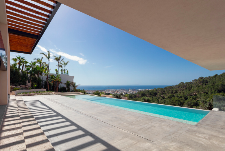 Selling a house in Ibiza? Trust the experts at Windsor & Meyers to guide you through the process and get the best possible price for your property. Contact us today for a free consultation