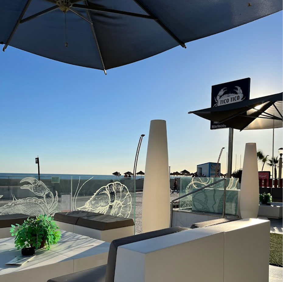 Restaurants, cafés and bars in Quarteira (Algarve - Portugal): where to eat and drink in Quarteira - Tico Tico Algarve