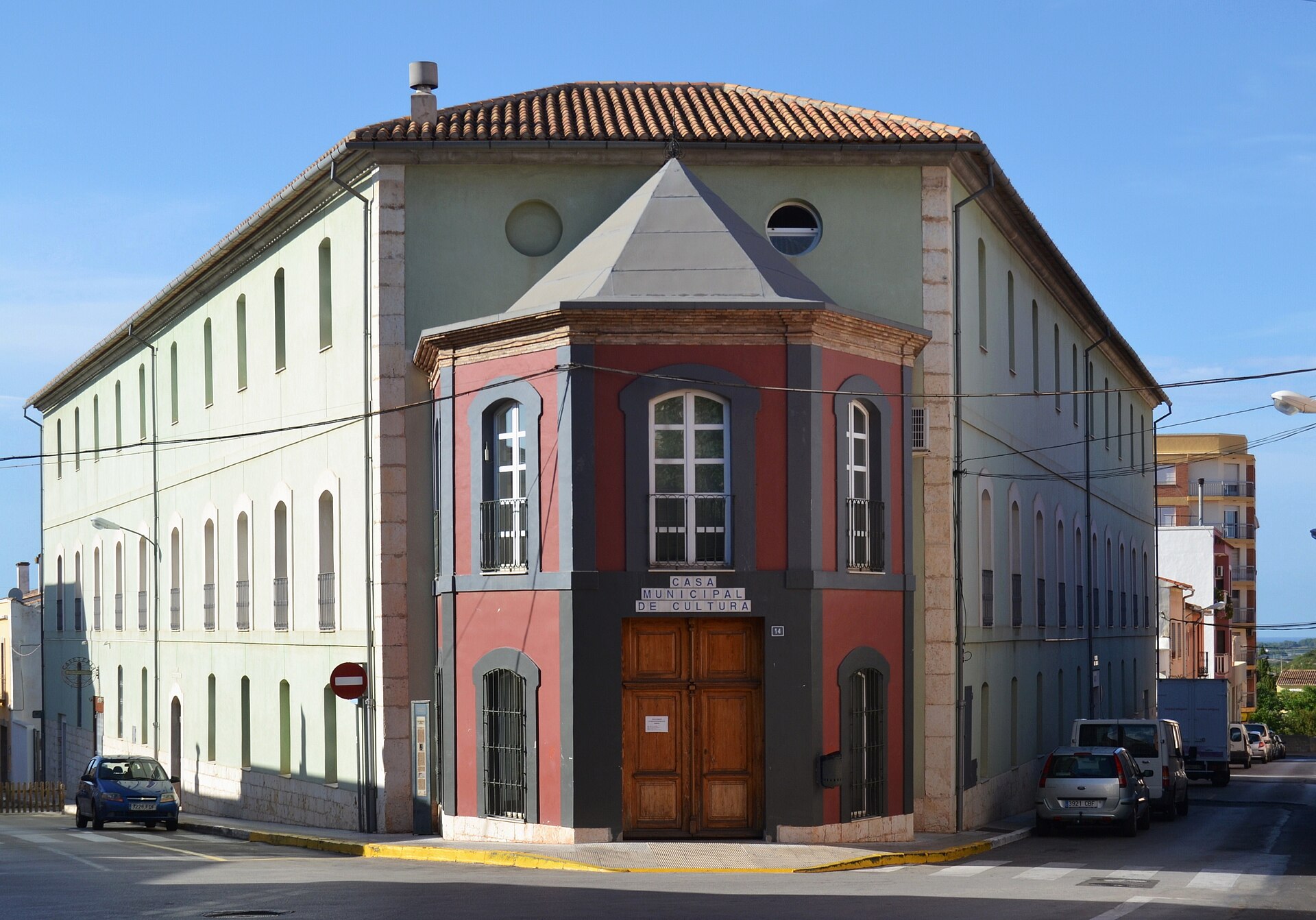 Las antiguas escuelas de Pedreguer, hoy Casa de Cultura