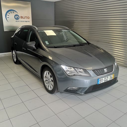 Se procura baixos consumos, um bom chassi e segurança, pode pensar em Seat Leon. Vendida em 2021