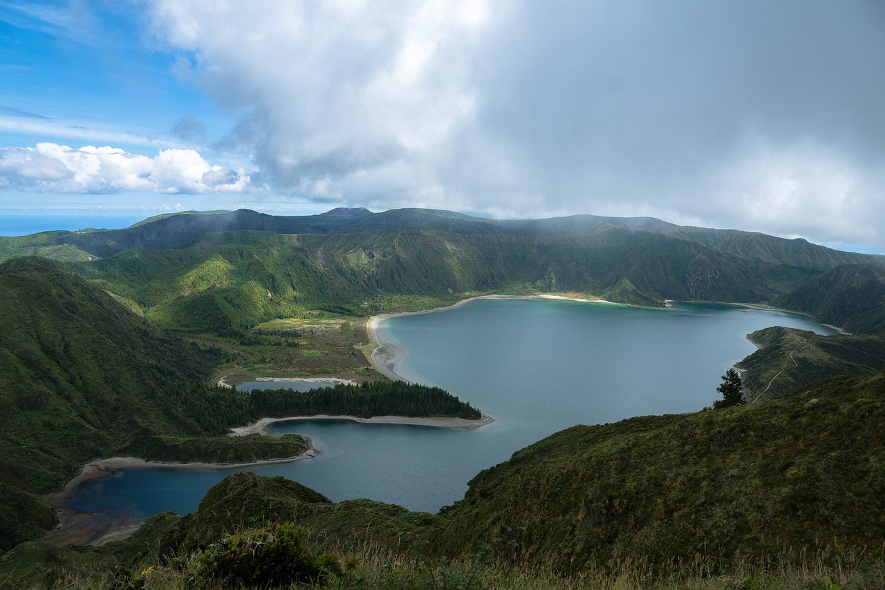 Ilha dos Açores - C & C Valverde