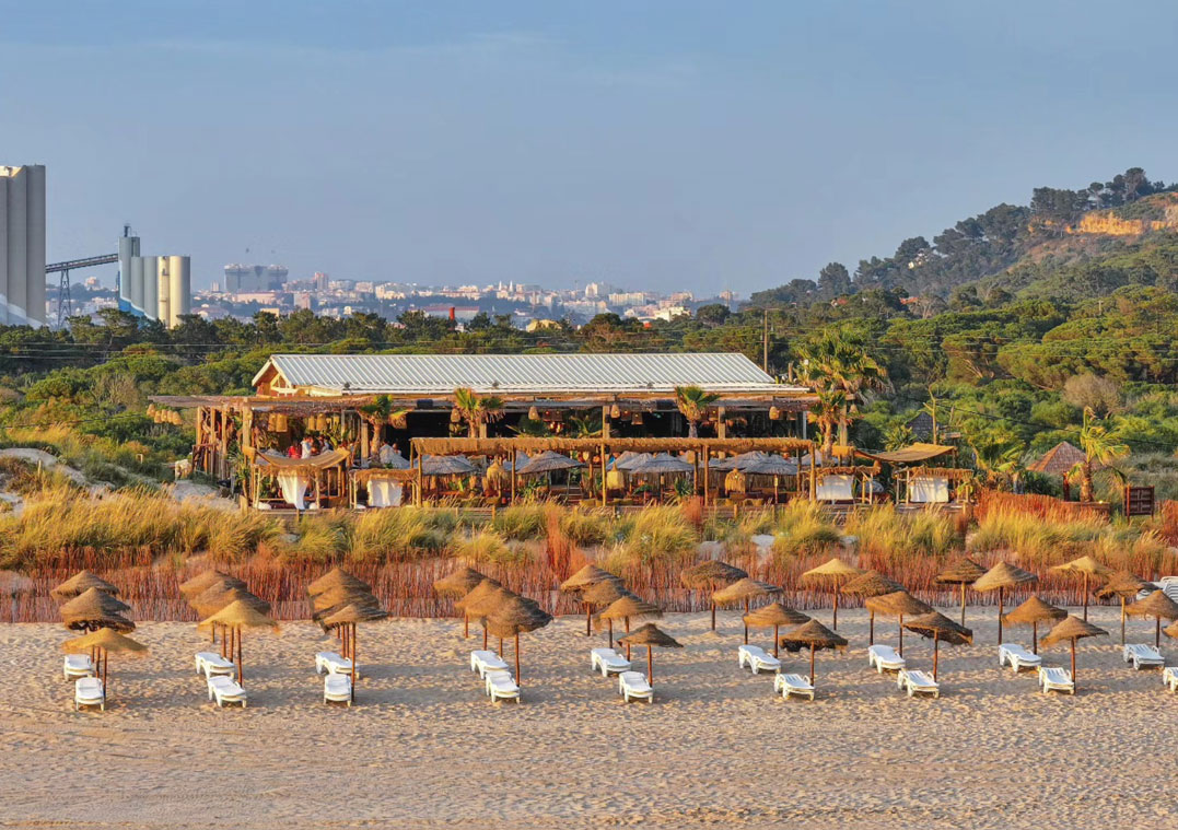 Restaurants, cafés and bars in Costa da Caparica (Setúbal - Portugal): where to eat and drink in Costa da Caparica - Leblon