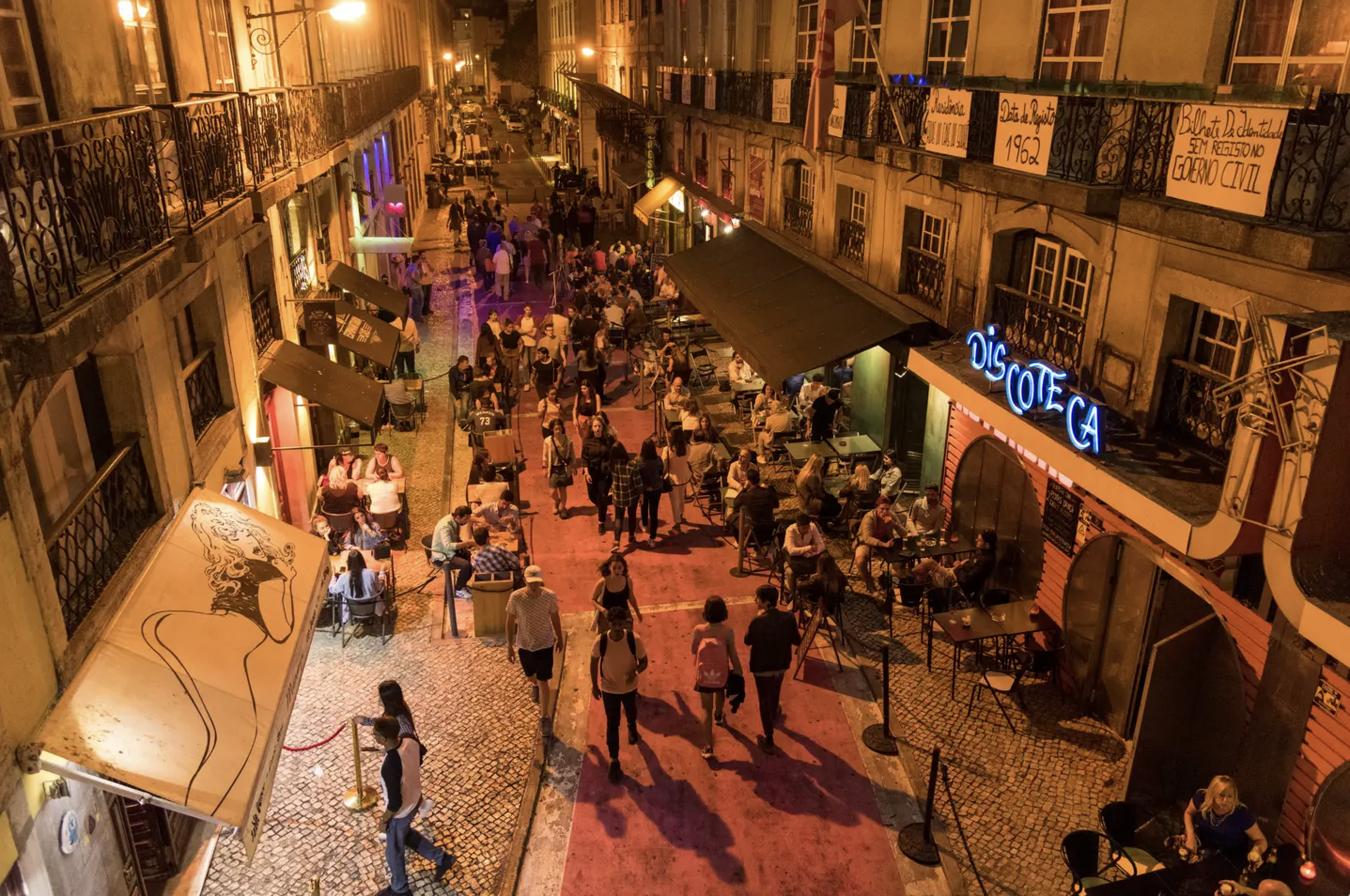 Living in Cais do Sodré (Lisboa)